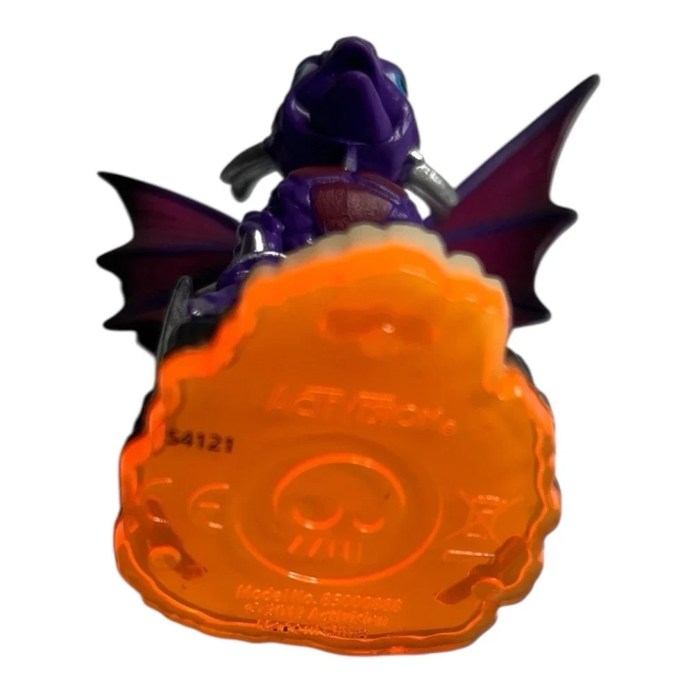 Skylanders Giants Video Game Character Figures Toy Jet Vac Cynder Tree Rex lot 3